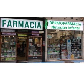 FARMACIA-RUIZ-CASARES-SANTANDER-fachada-01-g.jpg