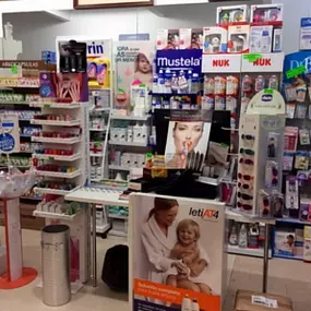 FARMACIA-RUIZ-CASARES-SANTANDER-interior-03-g.jpg
