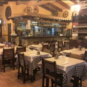 restaurante-rancho-bonanza-interior-02.jpg