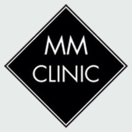 Logo de MM Clinic