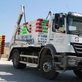 contenedores-para-obras-en-zona-sur-de-madrid.jpg