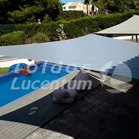 toldos-aluminium-vela-tensada-04.jpg