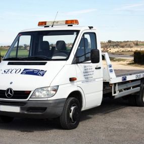 grues-i-serveis-seco-vehiculo-02.JPG