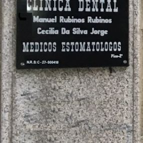 placaclinica-dental-rubinos-dasilva.png