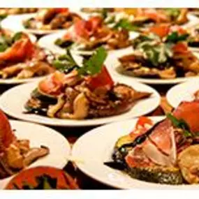191327-colectividades-bedmar-catering2.jpg