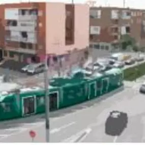 SURTAXI3.jpg
