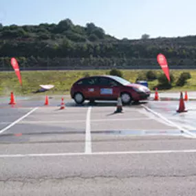 autoescuela-leycar-pista-04.jpg