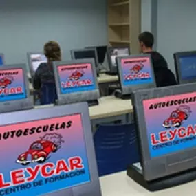 autoescuela-leycar-sala-05.jpg