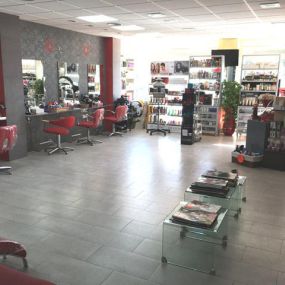 peluqueria-paqui-unisex-interior-02.jpg