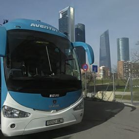 AUTOBUS_60PLAZAS.jpg