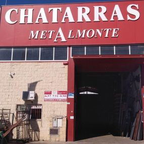 IMAGENCHATARRASMETALMONTE.jpg