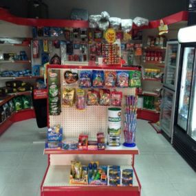 estacion-de-servicio-hnos-martinez-sl-tienda-03.jpg