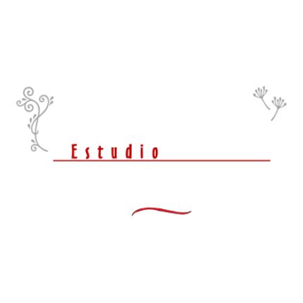 Logo de Fotolax Estudio de Fotografía