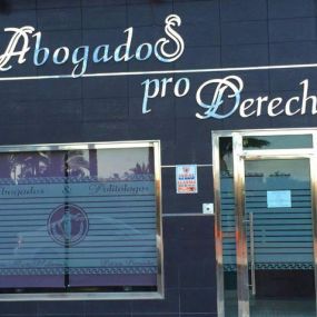 abogados-pro-derecho-fachada-01.jpg