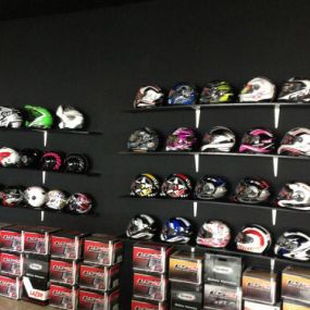 fanatic-motos-cascos-03.jpg