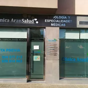 clinica-aransalud-fachada-01.jpg