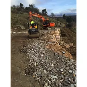 excavaciones-martinez-sanchez-leon-apisonadora-01-g.jpg