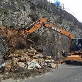 excavaciones-martinez-sanchez-leon-excavadora-05-g.jpg