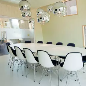 comercial-de-interiorismo-robredo-suelo-linoleo-forbo-01.jpg