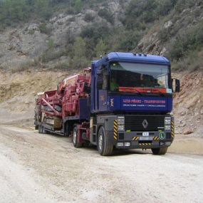 transportes-luis-perez-transporte-carga-03.jpg