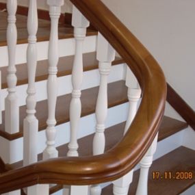 carpinteria-marjo-escalera-y-balaustrada-3-g.jpg