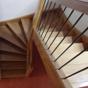 carpinteria-marjo-escalera-de-madera-1-g.jpg