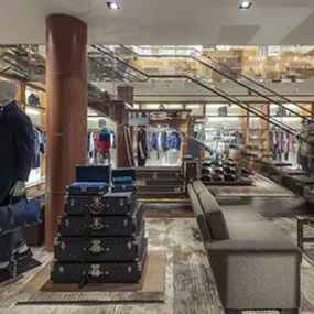 Bild von Louis Vuitton Milano Montenapoleone