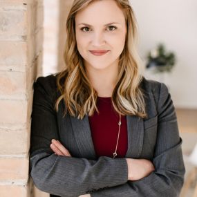 Lindsay Lien firmly believes in the power of working smarter and harder in tandem. Her dedication stems from a genuine care for her clients, compelling her to strive for excellence in both efficiency and effort.