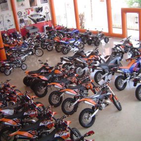 moto-sport-carreres-interior-motos-02.jpg
