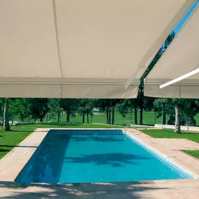 toldosantonpiscina.jpg