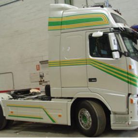 carrocerias-mena-carroceria-camion-05.jpg