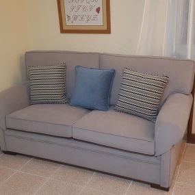 sofa-dos-plazas-cojines-6.jpg