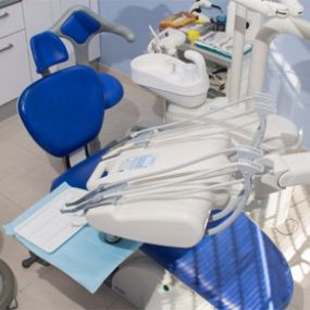 clinica-dental-paloma-cabello-equipos-02.jpg