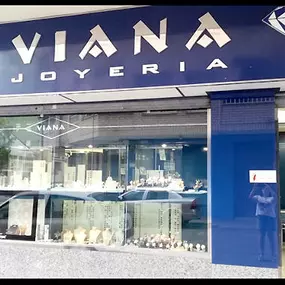 vianajoyeria1.jpg