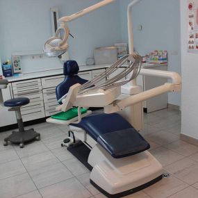 magunacelaya-sauto-miriam-clinica-dental-02.jpg