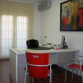 agencia-llagostera-oficina-02.jpg