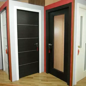 451023-puertas-hoyo-fabricacion-de-puertas.jpg
