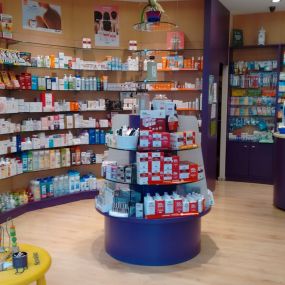 FOTO3FARMACIAJESUS.jpg