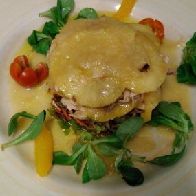 meson-casa-benito-plato-amarillo-05.jpg