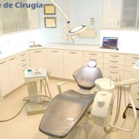 clinica-dental-fueros-3.jpg