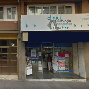 clinica-podologia-ares-fachada-01.jpg