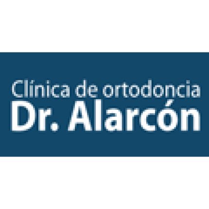 Logo de Clínica de Ortodoncia Dr. Alarcón
