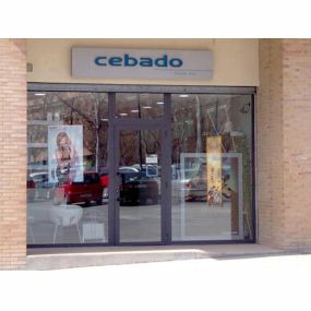 peluqueria-cebado-fachada-01.jpg