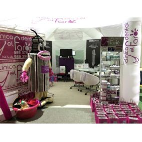 clinica-dental-el-faro-stand-04.jpg