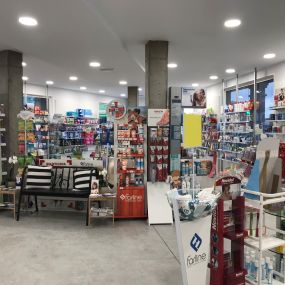 farmaciasigrasanceisvistainteriorfarmacia.jpg