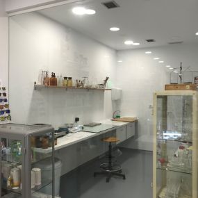 farmaciasigrasanceislaboratorio.jpg