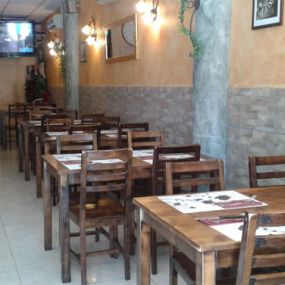 restaurant-pizzeria-litaliana-salon-04.jpg