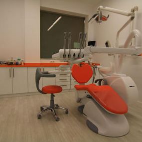 clinica-dental-noa-garcia-canizo-consultorio-02.jpg