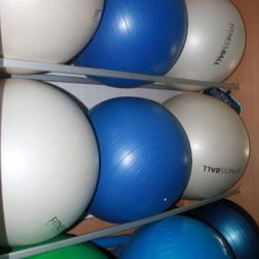 centro-fisioterapia-ultreia-balones-terapeuticos-03.jpg