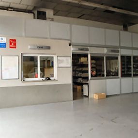 mitsubishi-opermovil-sl-oficinas-03.jpg